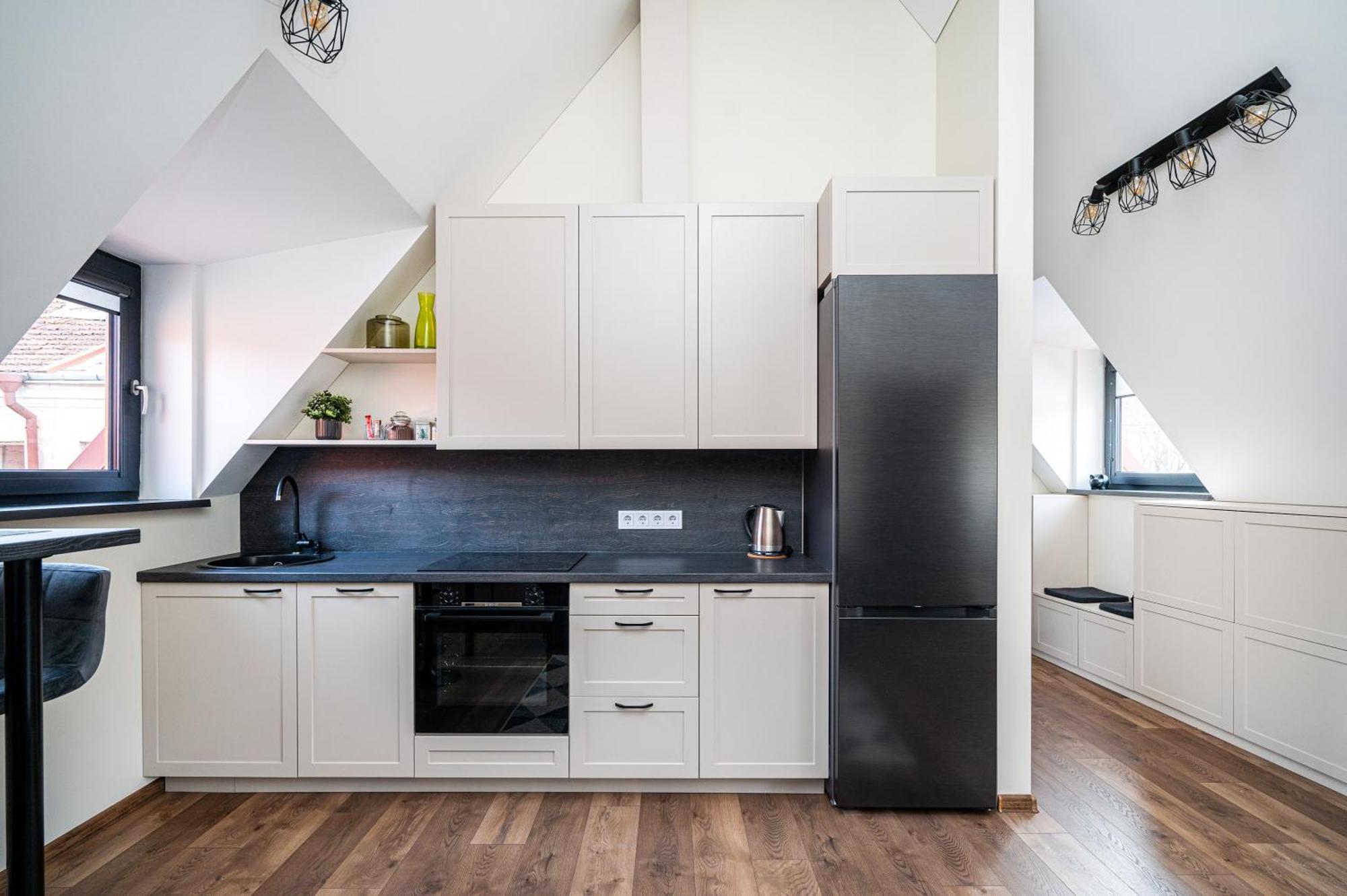 Cozy Central Attic Self Check In Вильнюс Экстерьер фото