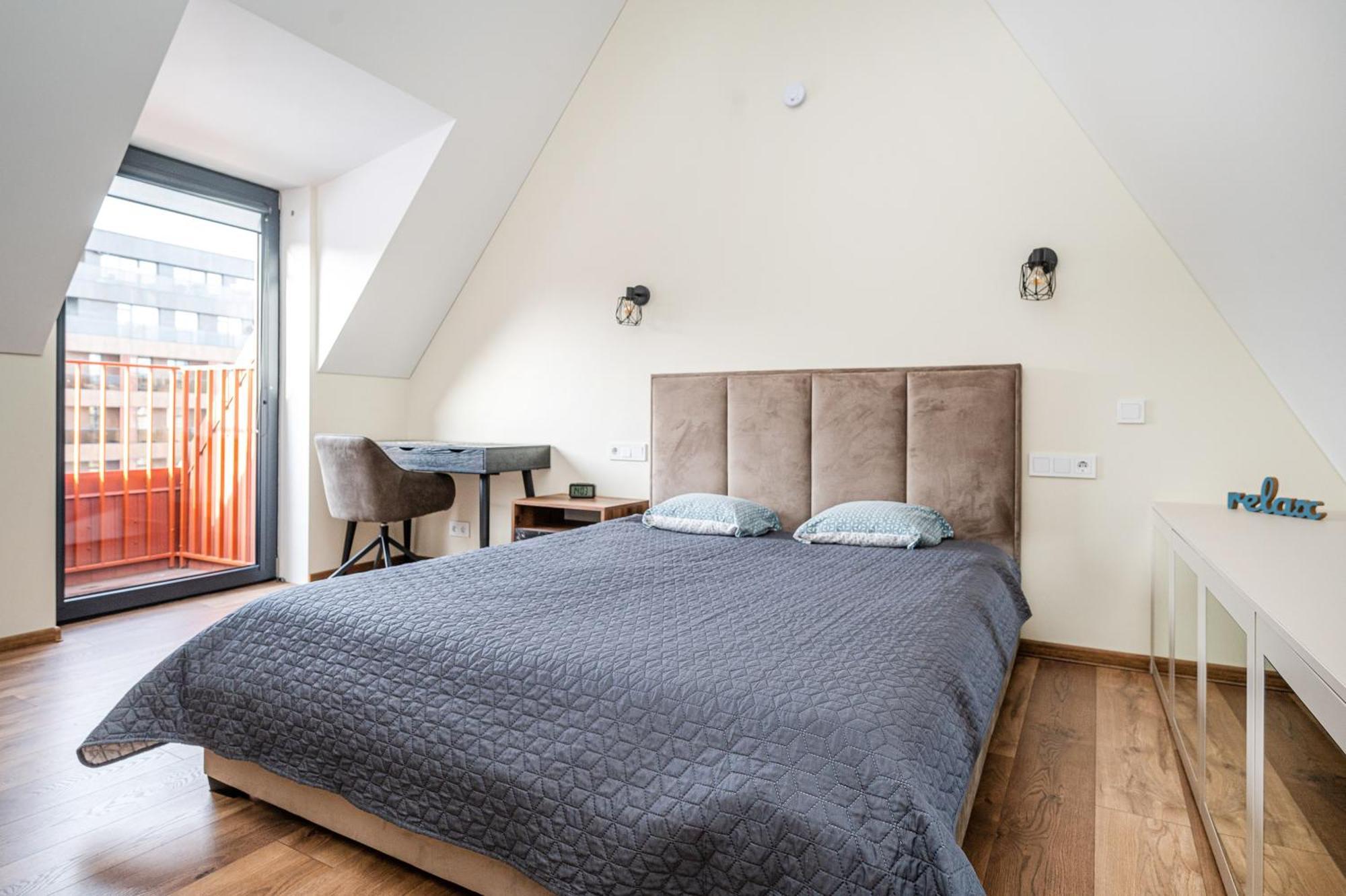 Cozy Central Attic Self Check In Вильнюс Экстерьер фото